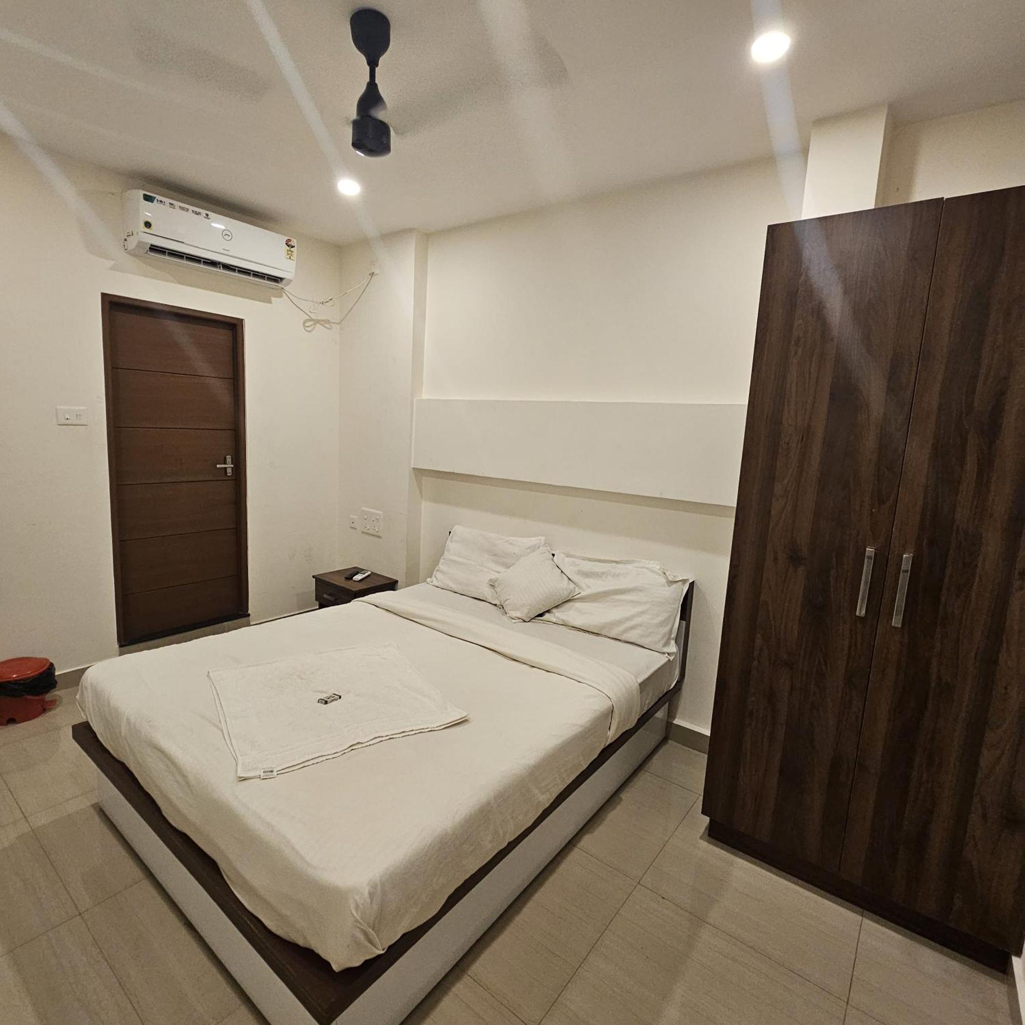 Heres Haut Residency Коччи Экстерьер фото