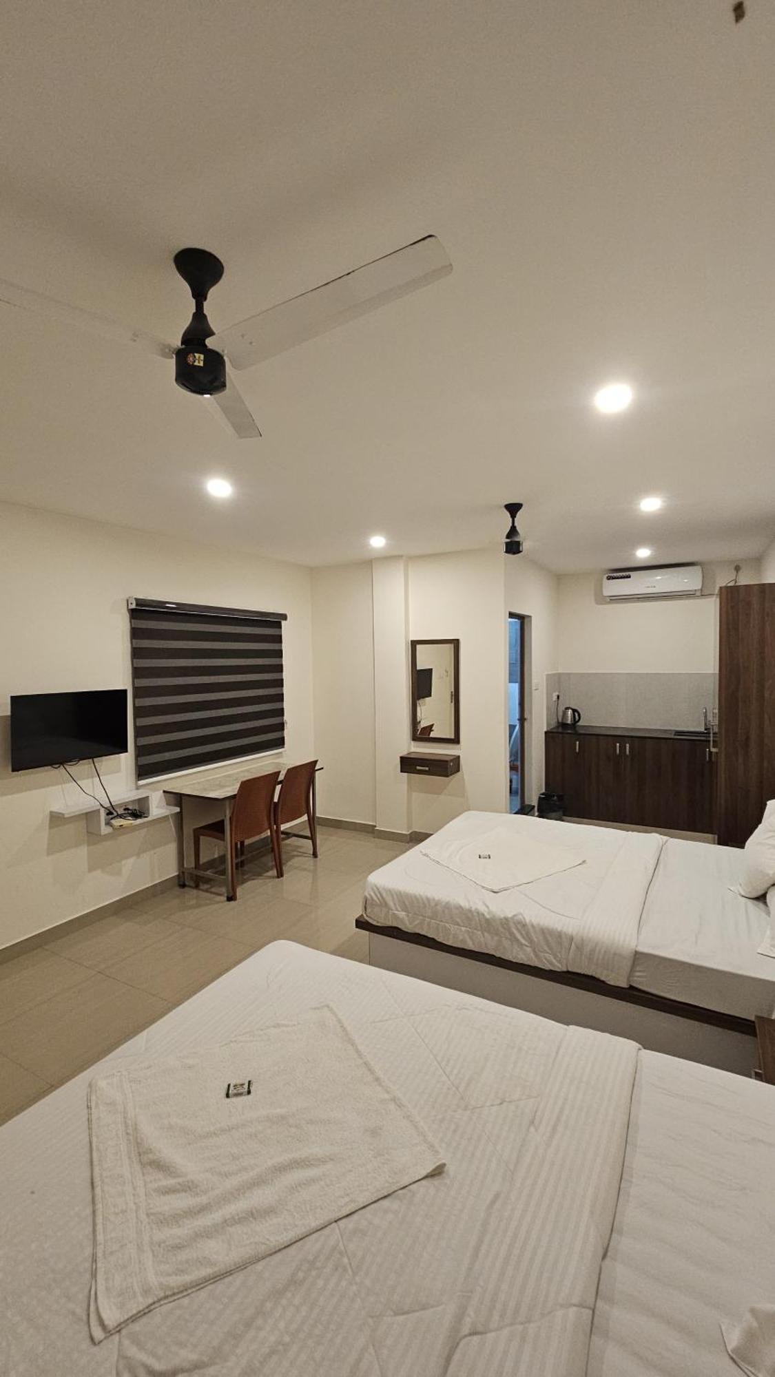 Heres Haut Residency Коччи Экстерьер фото
