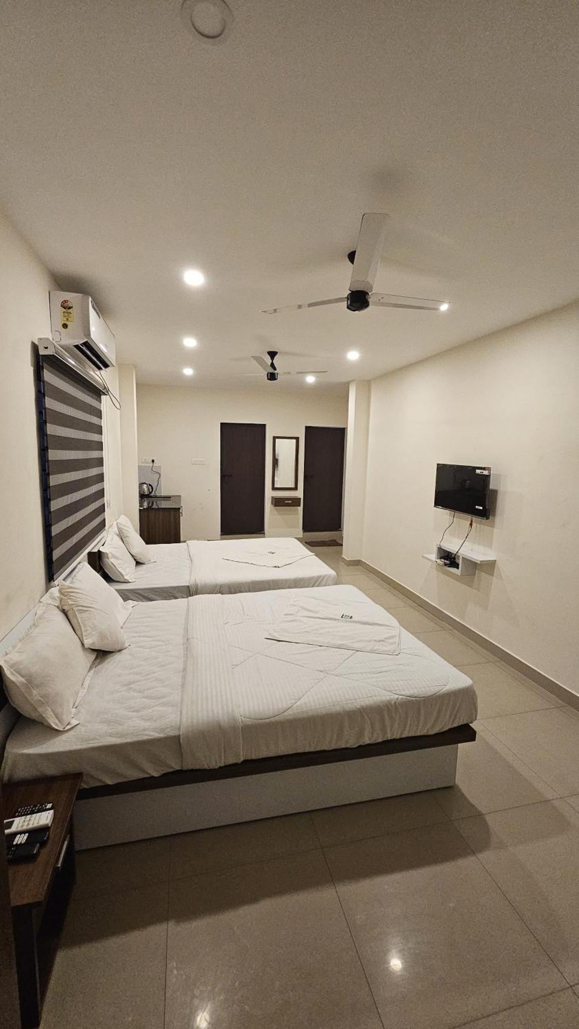 Heres Haut Residency Коччи Экстерьер фото